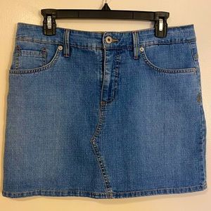 Gloria Vanderbilt Denim Skorts Size 10 Petite